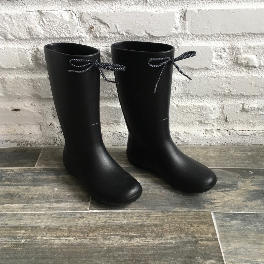 Women’s CROCS rain boots